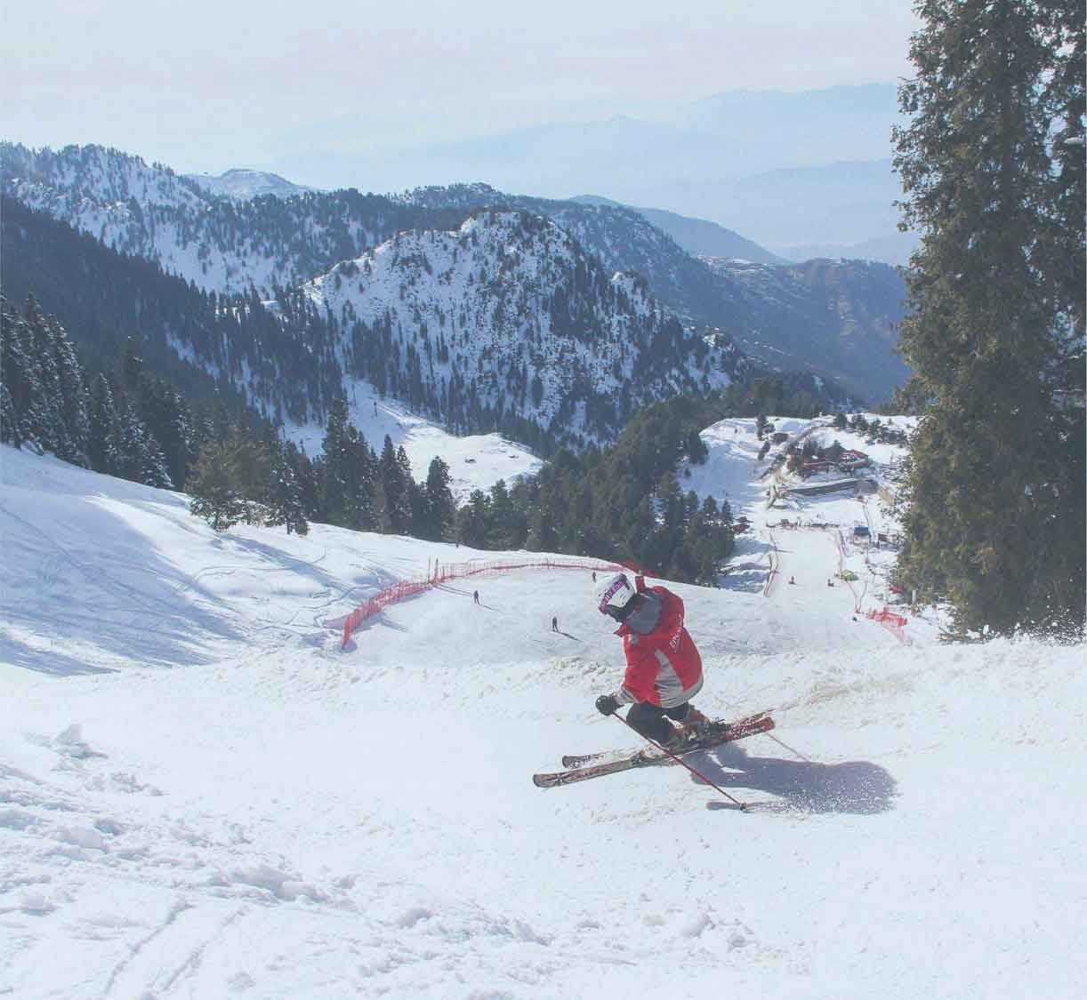SKIING